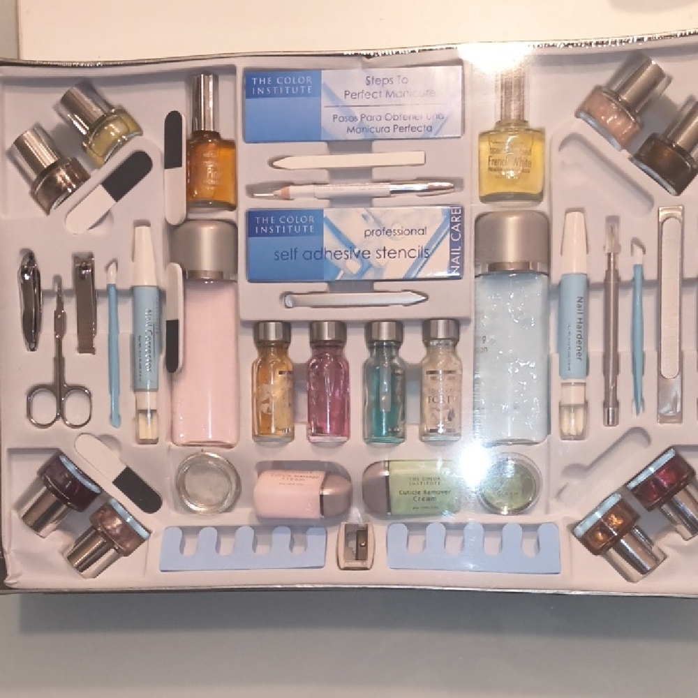 Nail Care Set - Multicolor
